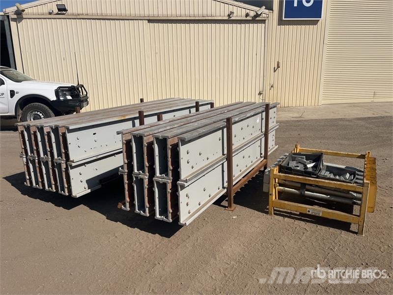 Quantity of (14) of vulcanising press bars Vulcan Other components