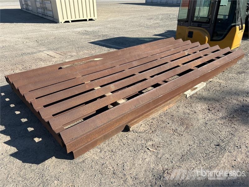 Quantity of (2) 4 m x 2 m Cattle Grids Žemės ūkis - Kita