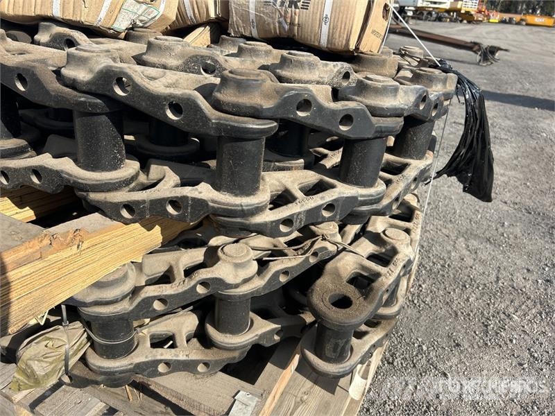 Quantity of (2) 45 Link Track Chains - Fits Komats Other components