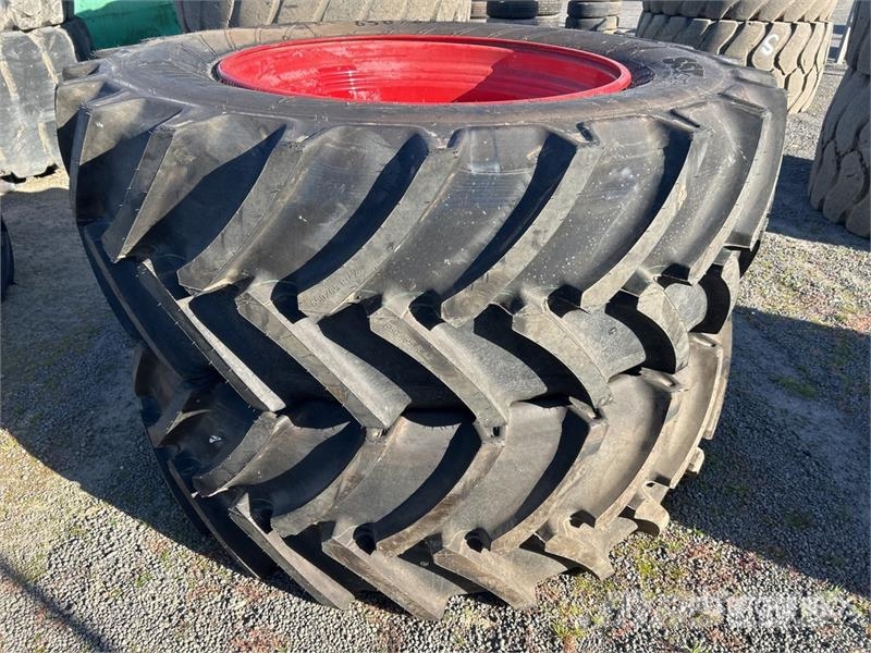 Quantity of (2) 650/65R42 Tires Tyres, wheels and rims