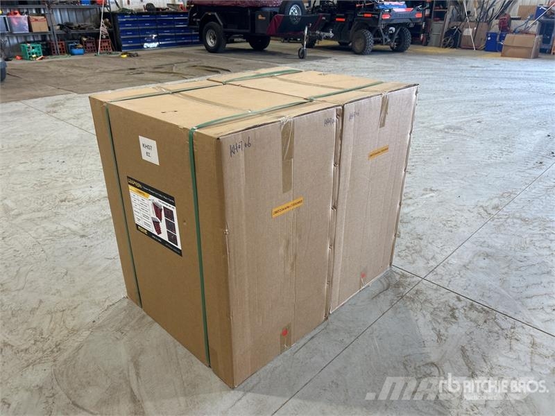  Quantity of (2)  LEAPtools LT880TCS Tool Box (Unus معدات البناء - غير ذلك