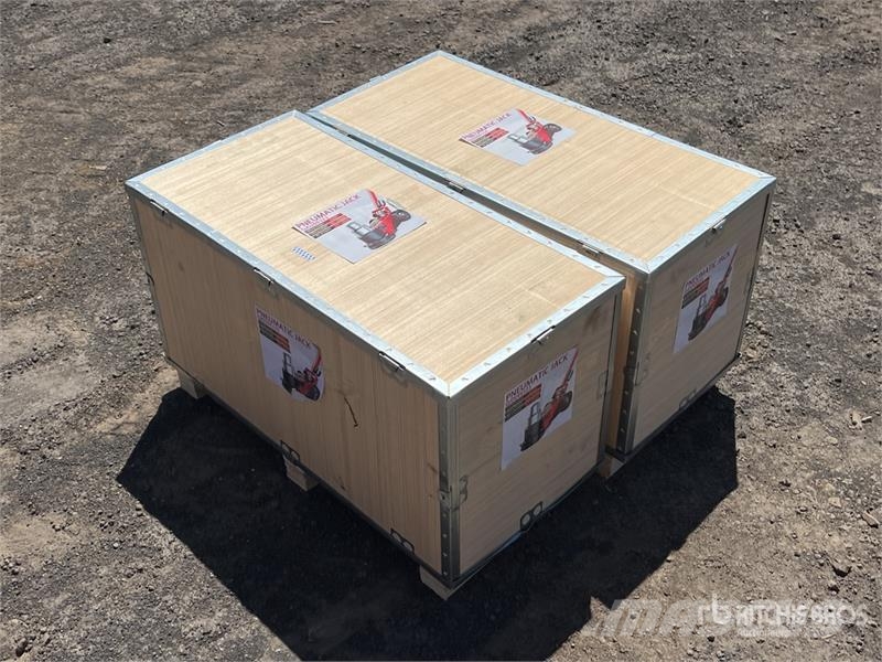 Quantity of (2) STARVOX JB80T 80 ton Pneumatic/Hy Bouw - Overige