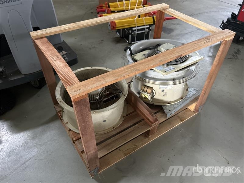 Quantity of (3) 3 Phase Industrial Fans Statyba - Kita