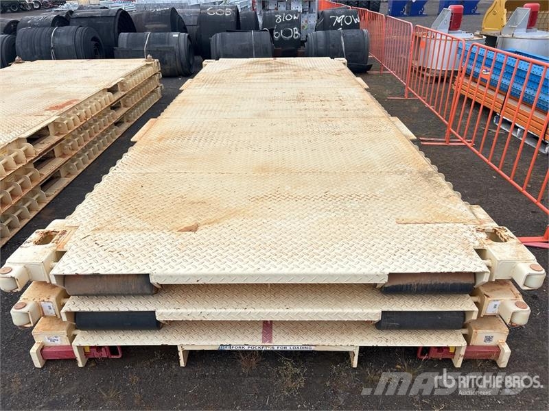 Quantity of (3) CSC 5800 mm x 2300 mm Container M Farm machinery