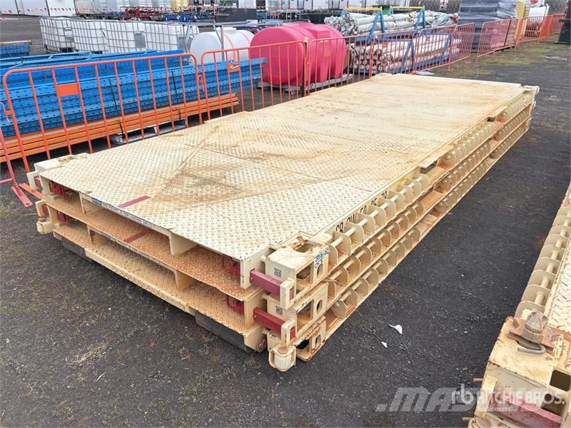 Quantity of (3) CSC 5800 mm x 2300 mm Container M Farm machinery