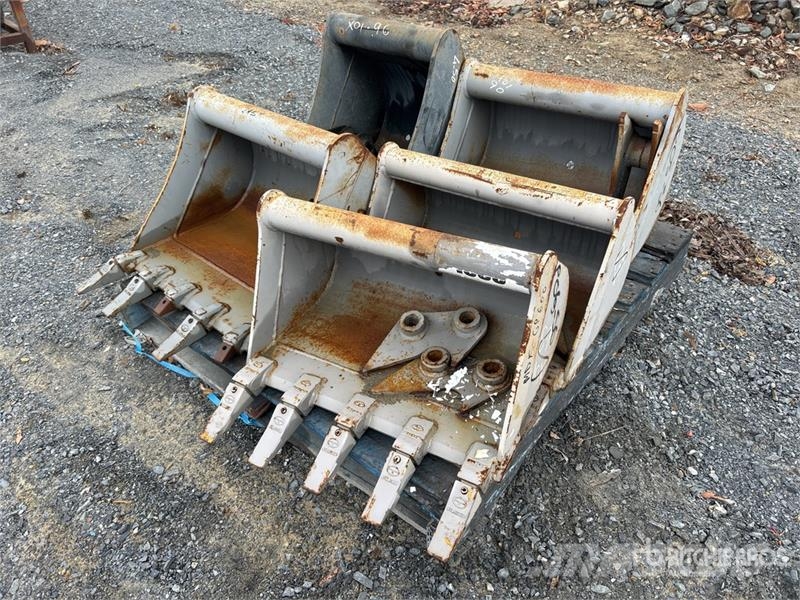 Quantity of (3) Digging & (2) Cleanup Excavator Bu Žlice