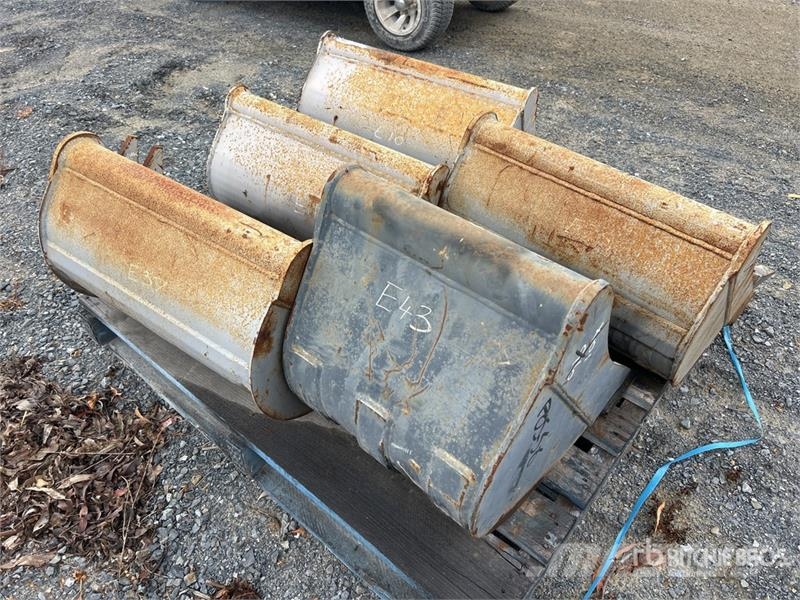 Quantity of (3) Digging & (2) Cleanup Excavator Bu Žlice