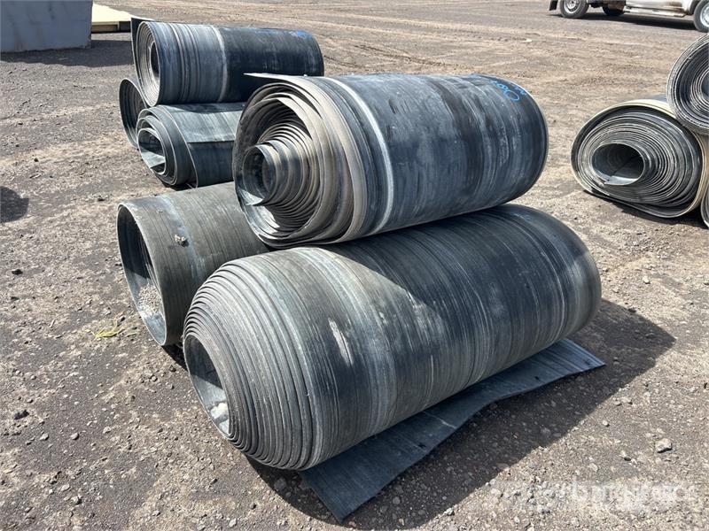  Quantity of (3) Miscellaneous Rubber مكونات أخرى