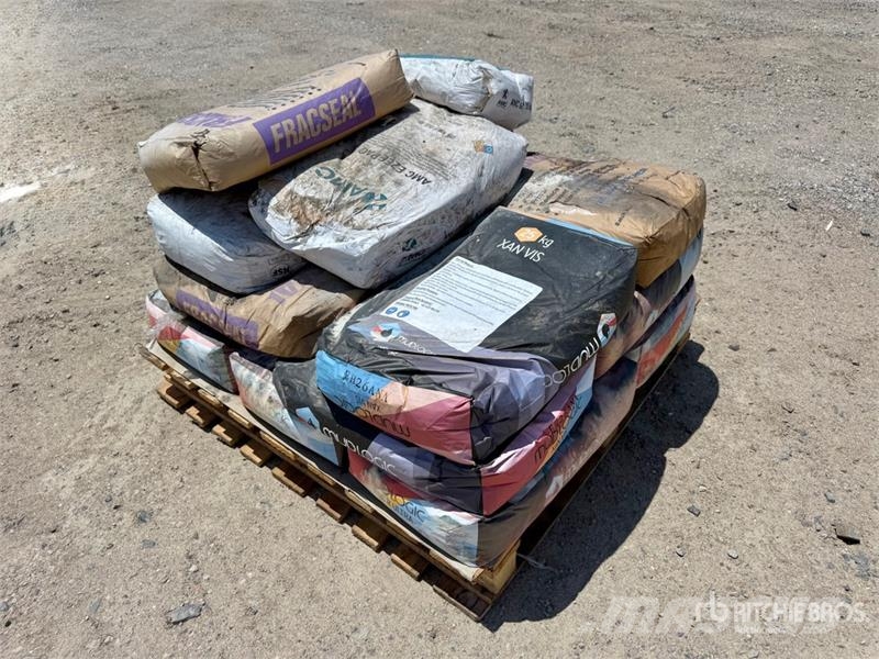 Quantity of (3) Pallets of Fracseal, AMC, Mudlogic Olaj és Gáz fúró eszközök