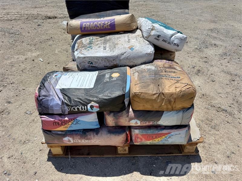 Quantity of (3) Pallets of Fracseal, AMC, Mudlogic Olaj és Gáz fúró eszközök
