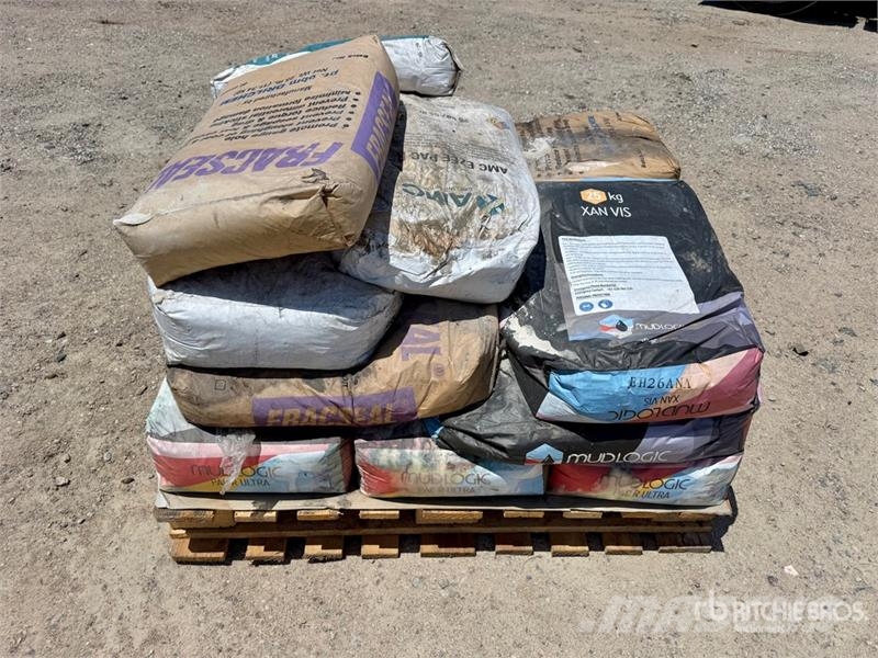 Quantity of (3) Pallets of Fracseal, AMC, Mudlogic Olaj és Gáz fúró eszközök