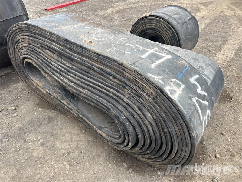  Quantity of (3) Reinforced Rubber Other components
