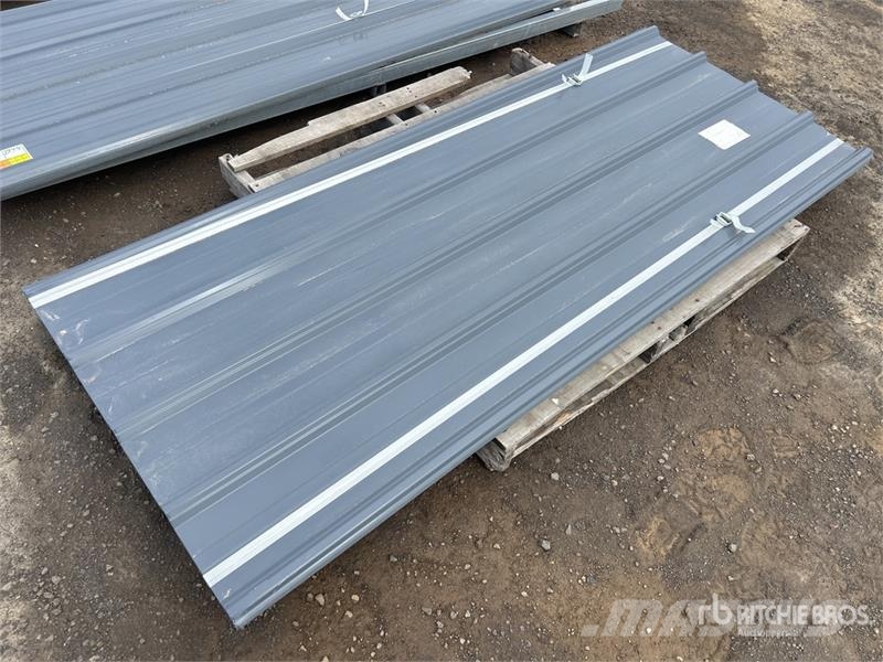 Quantity of (30) PABREAK GMR294 Metal Roof Panels Vintsid, telfrid ja materjaliliftid