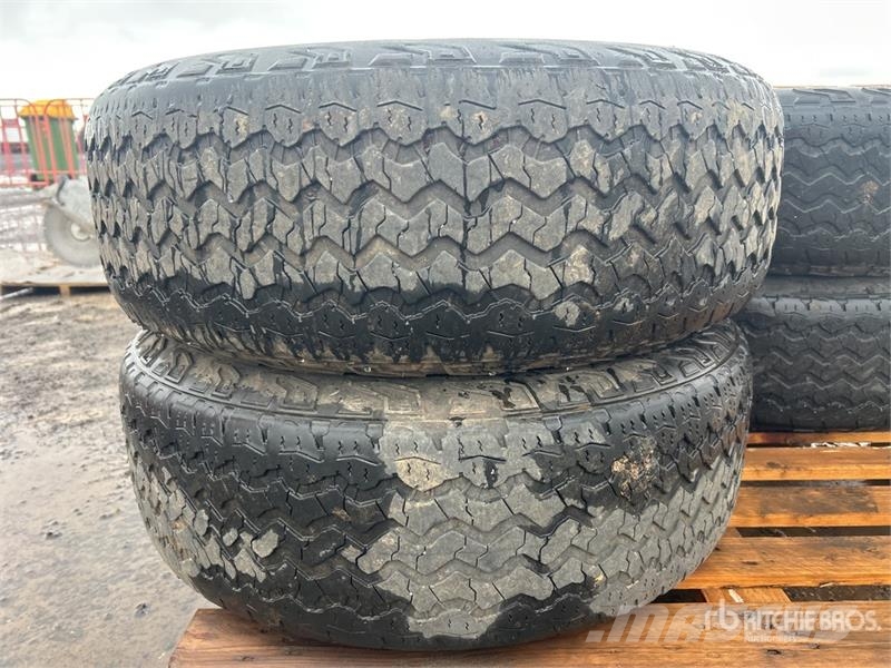 Quantity of (4) Goodyear Wrangler 255/65R18 Tyres Other components