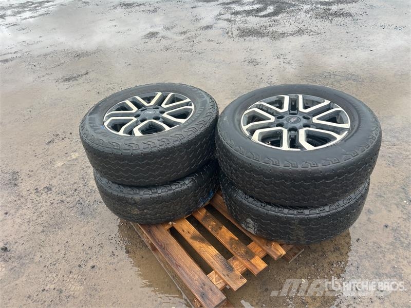 Quantity of (4) Goodyear Wrangler 255/65R18 Tyres Other components