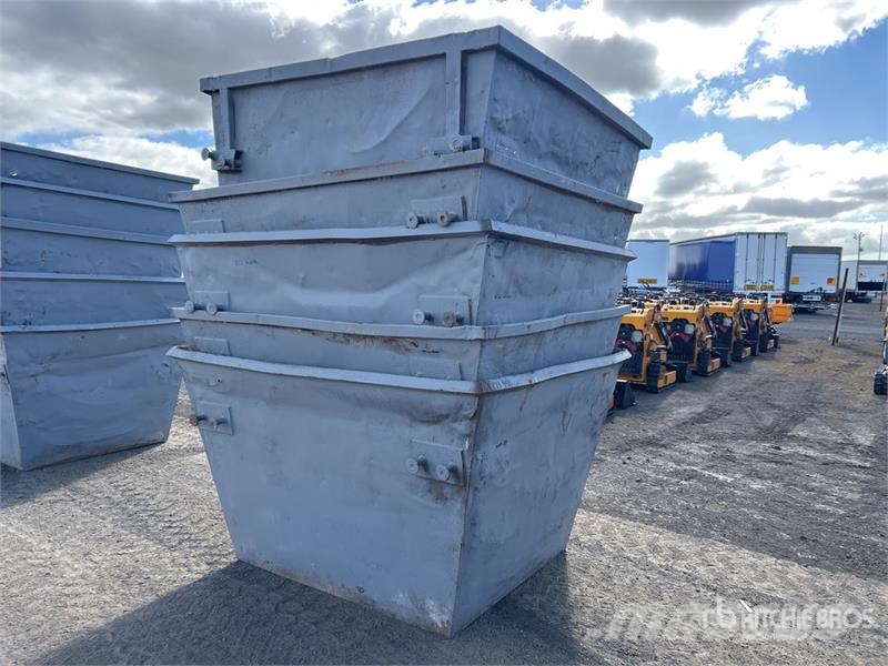  Quantity of (5) 3 m3 Skip Waste Container Costruzioni - Altro