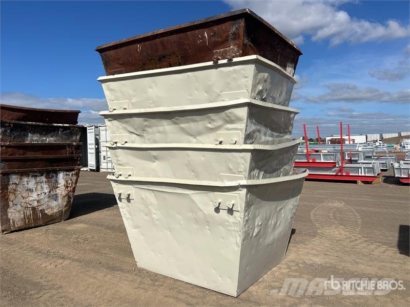  Quantity of (5) 3 m3 Skip Waste Container Diger