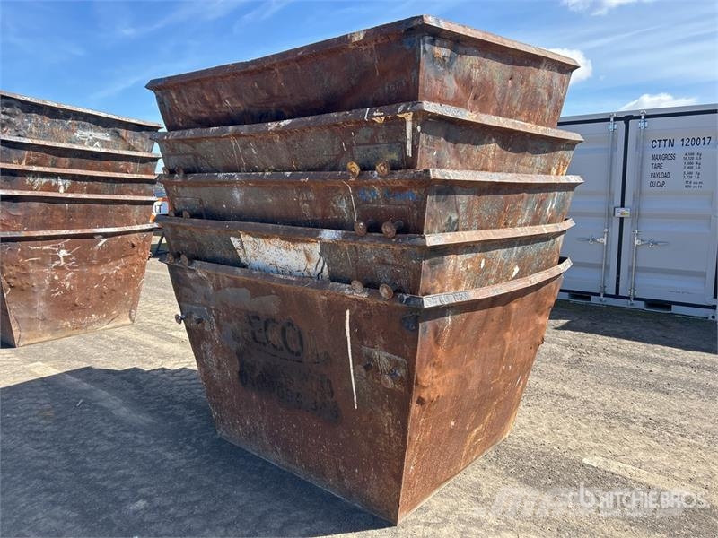  Quantity of (5) 3 m3 Skip Waste Container معدات البناء - غير ذلك