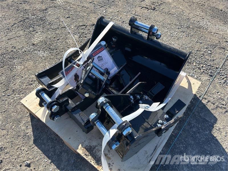 Quantity of (5) AGT 12EX-SET5 Mini Excavator Atta Other components