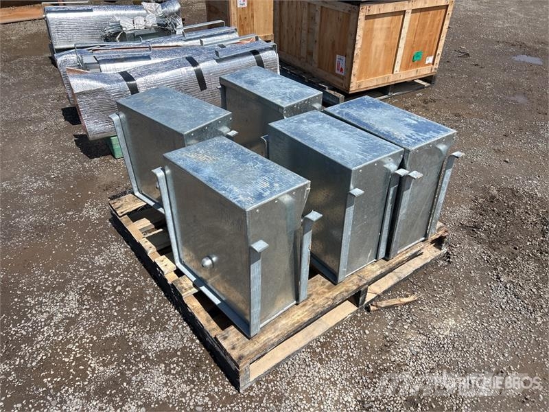 Quantity of (5) Pallets of AUTOMOTOR MK V Manageme Other components
