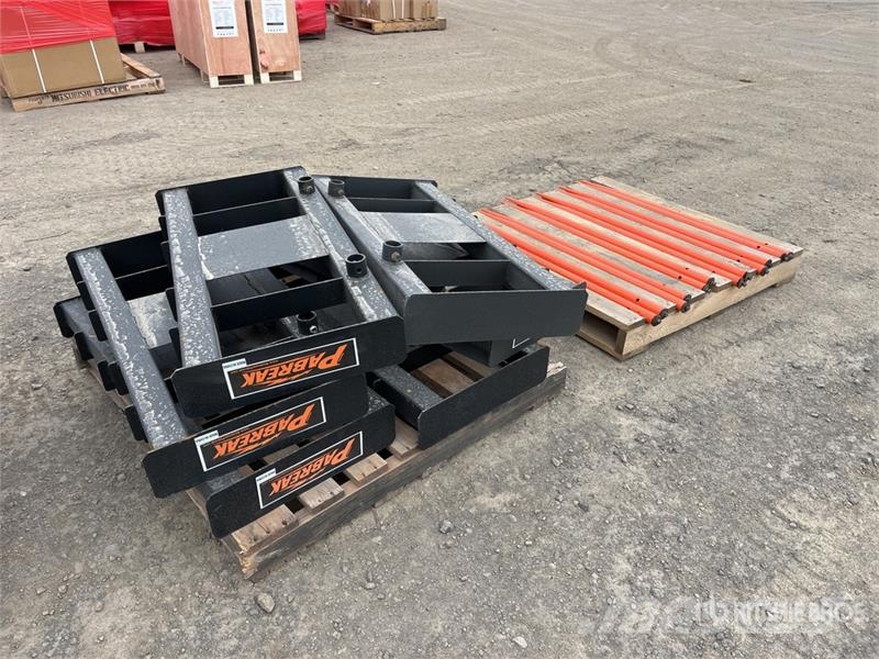 Quantity of (6) PABREAK GCC56 1140 mm Skid Steer Drugi deli