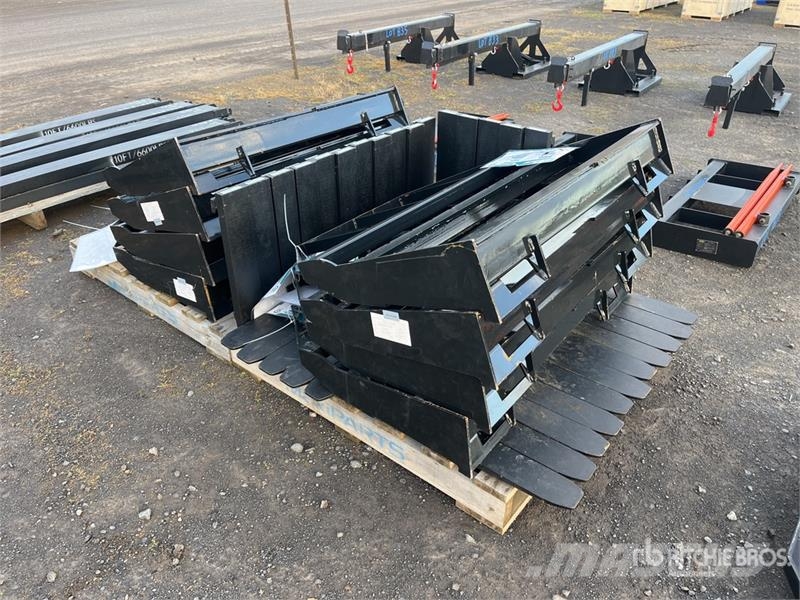 Quantity of (8) AGT SAII100 1230 mm Skid Steer Fo Građevinarske viljuške