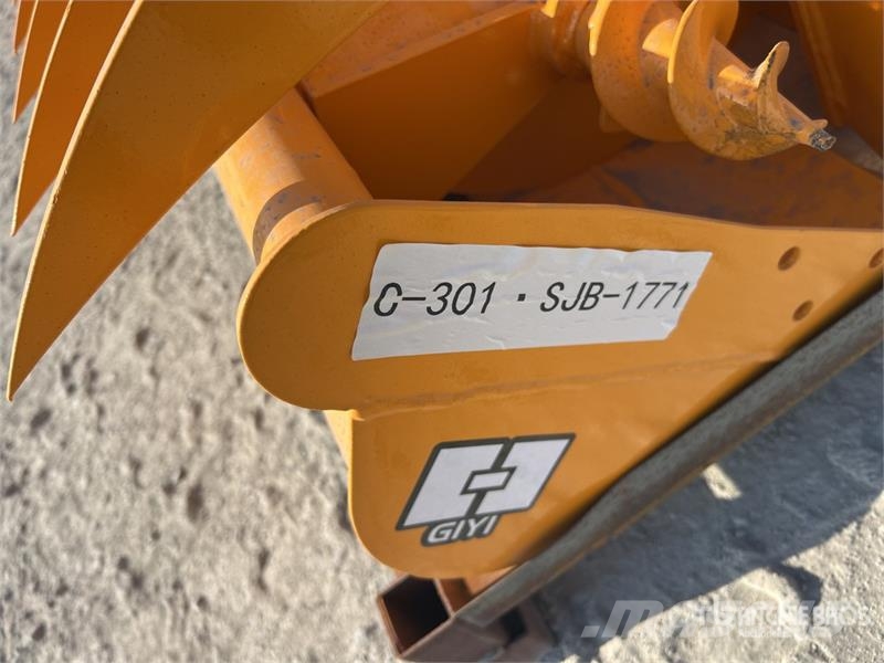 Quantity of (8) GIYI Cat 301 GYA-8 Mini Excavator Компоненты строительной техники