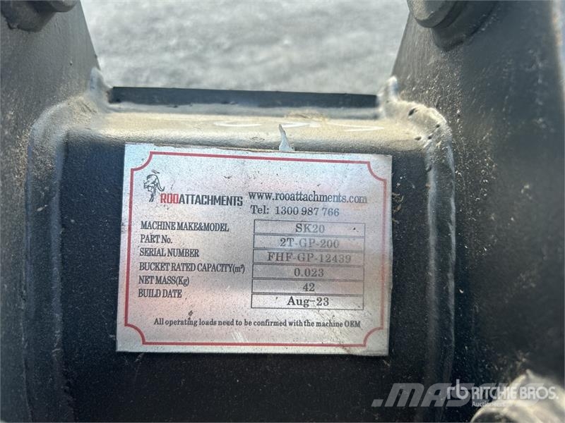 Quantity of Excavator Attachments - Fits DZ272Z & Other components