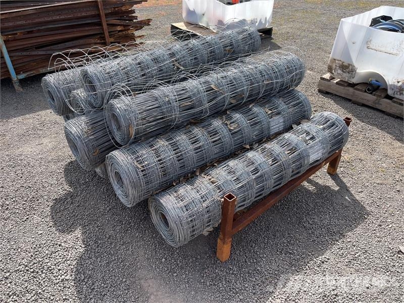  Quantity of Fencing Fencing equipment