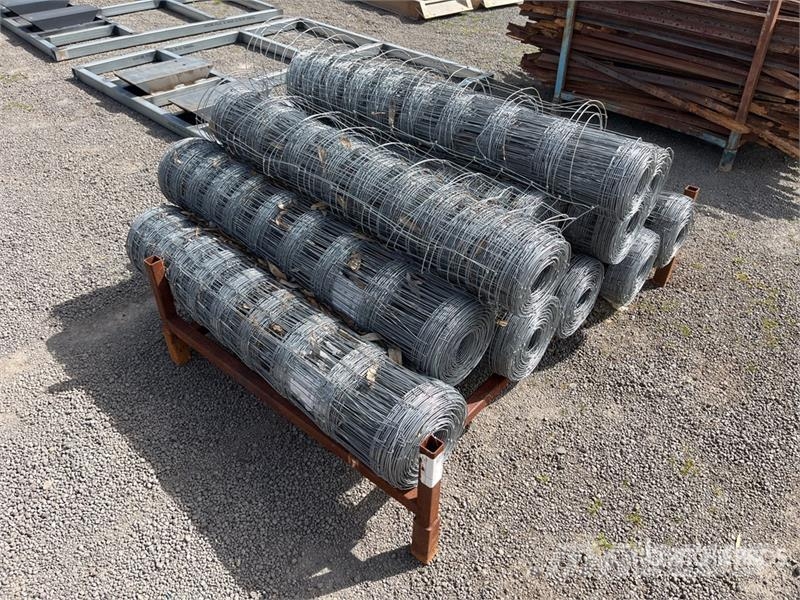  Quantity of Fencing Fencing equipment