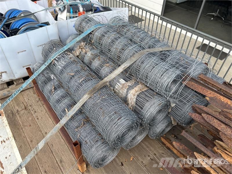  Quantity of Fencing Fencing equipment