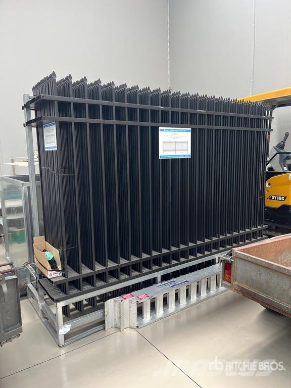 Quantity of KJ 0710-30 10 ft Powder Coated panels 围栏设备