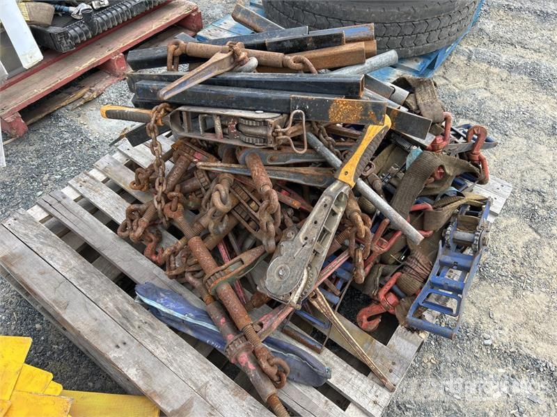 Quantity of Ratchet Straps & Binders Ostale komponente za građevinarstvo