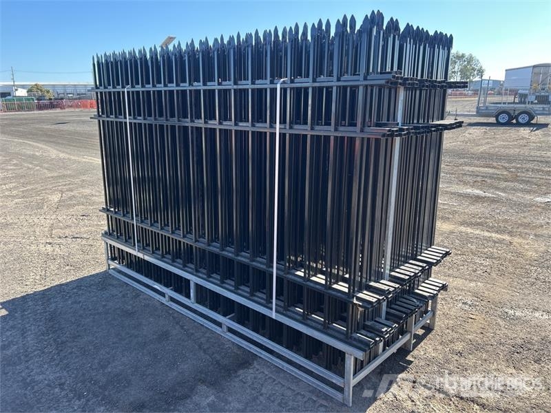 Quantity of Skyway SFS37-370TF 10 ft x 7 ft Powde Piirdeaia varustus
