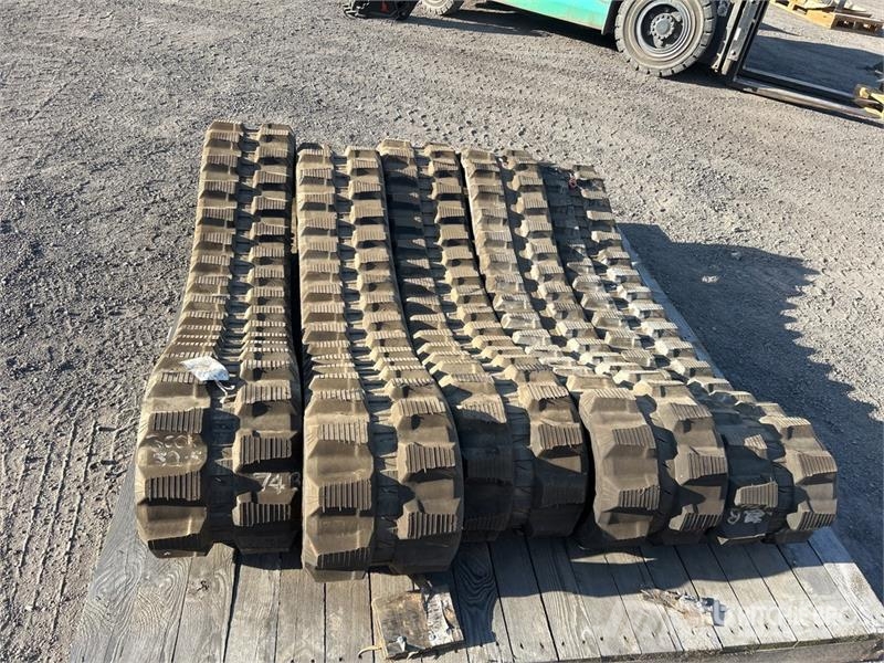 Quantity of Tracks (Unused) - Fits Kobelco SK20SR Other components