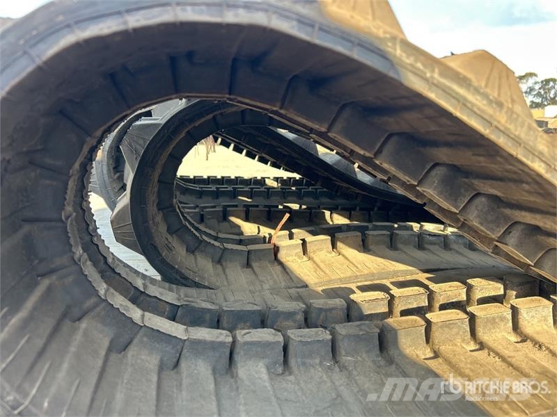 Quantity of Tracks (Unused) - Fits Kobelco SK20SR Other components