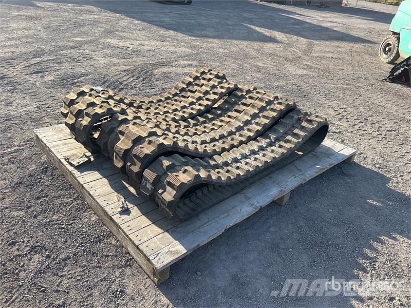 Quantity of Tracks (Unused) - Fits Kobelco SK20SR Other components