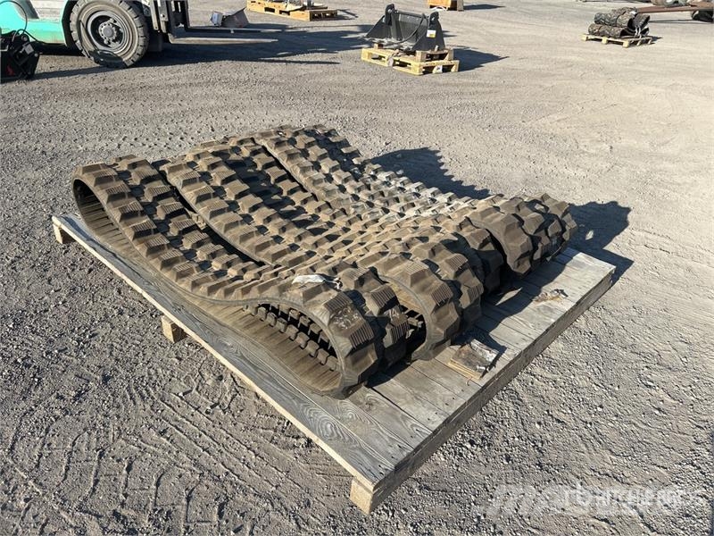 Quantity of Tracks (Unused) - Fits Kobelco SK20SR Other components