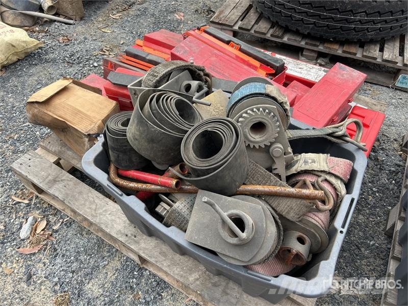 Quantity of Truck Straps/Ties Downs & Trailer/Truc Ostale komponente za građevinarstvo