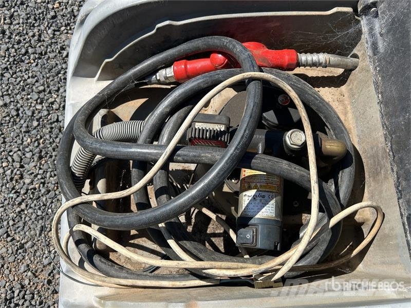 Rapid Spray 440 L Portable Poly Diesel Fuel Tank Fuel and additive tanks