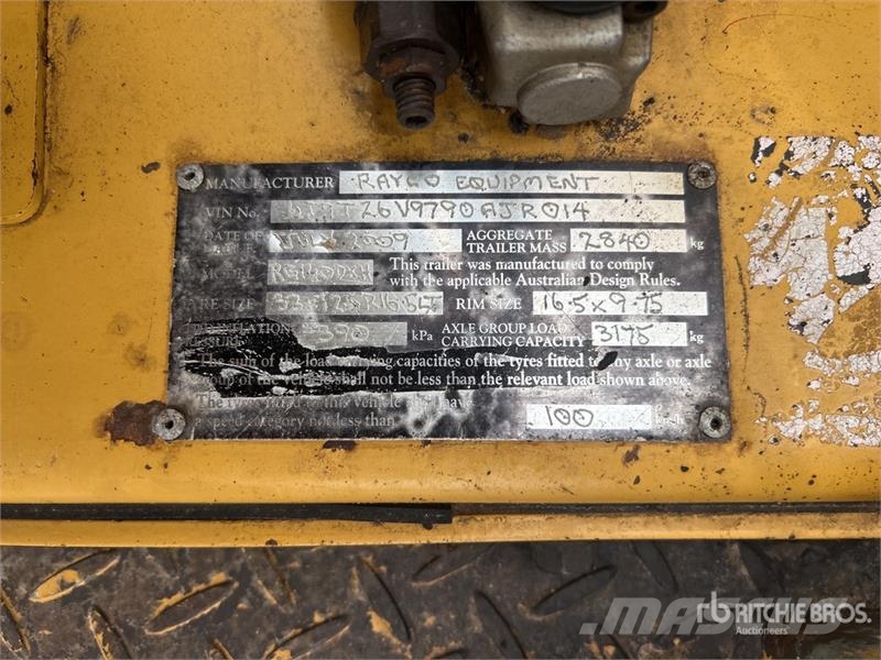 Rayco RG140dxk Tow Behind S/A Stump Grinder الكاسحات وقلابات التربة ذات المحركات