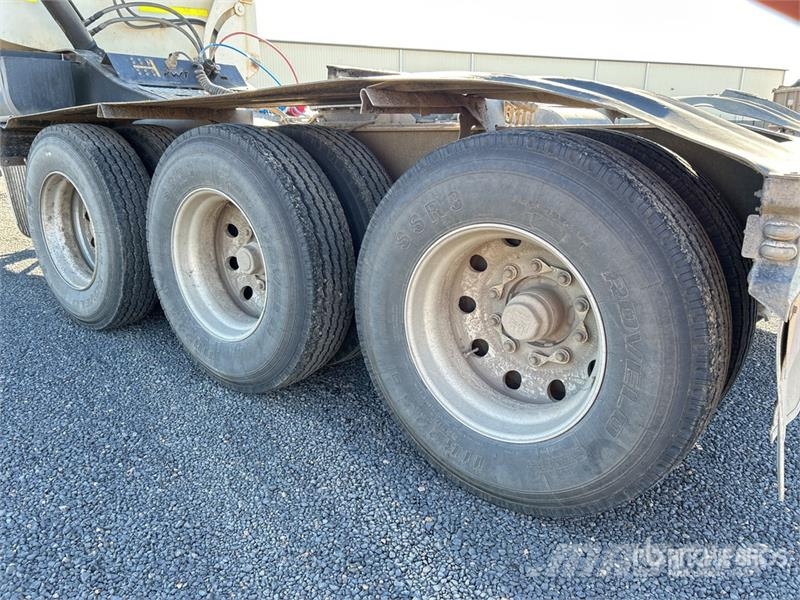 Roadwest 5 m Tri/A B-Double Lead Side Dump Trailer Bañera