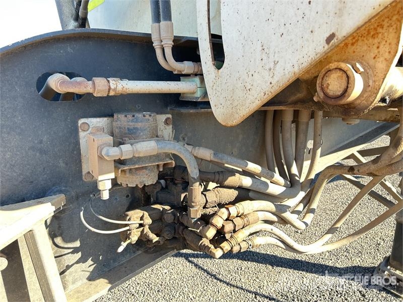 Roadwest 5 m Tri/A B-Double Lead Side Dump Trailer Bañera