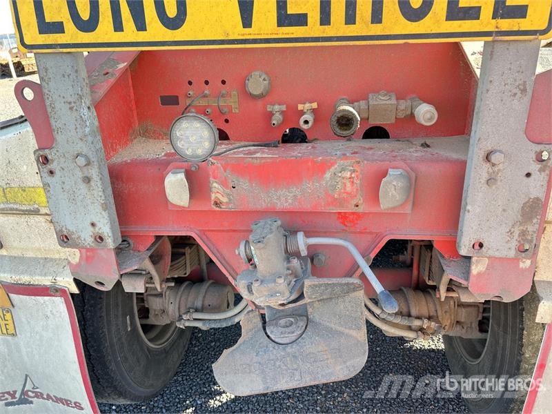 Roadwest 8.4 m Tri/A Side Dump Trailer Bañera