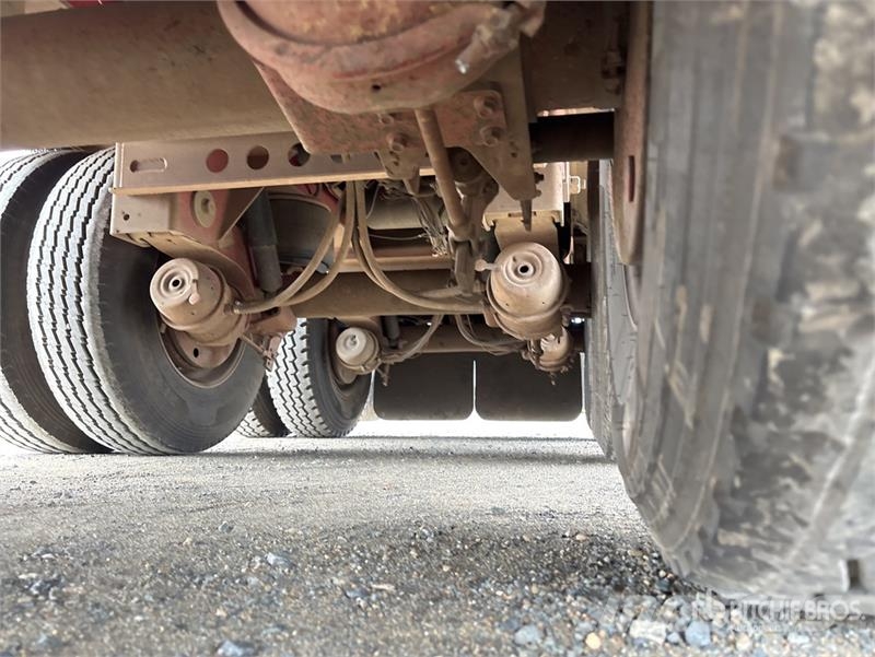  Robuk 10.2 m Tri/A Step Deck End Dump Trailer ダンプトレーラー