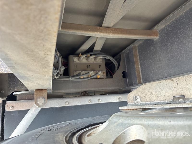  Robuk 10.4 m Tri/A Step Deck End Dump Trailer Kiper prikolice