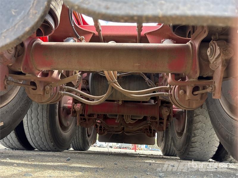 Robuk Trailers Tri/A Road Train Dolly ドリー