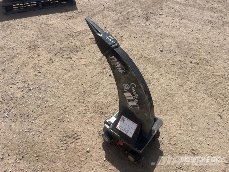 Roo Attachments 700 mm Q/C Excavator Ripper - Fits ZX3 Навесные рыхлители