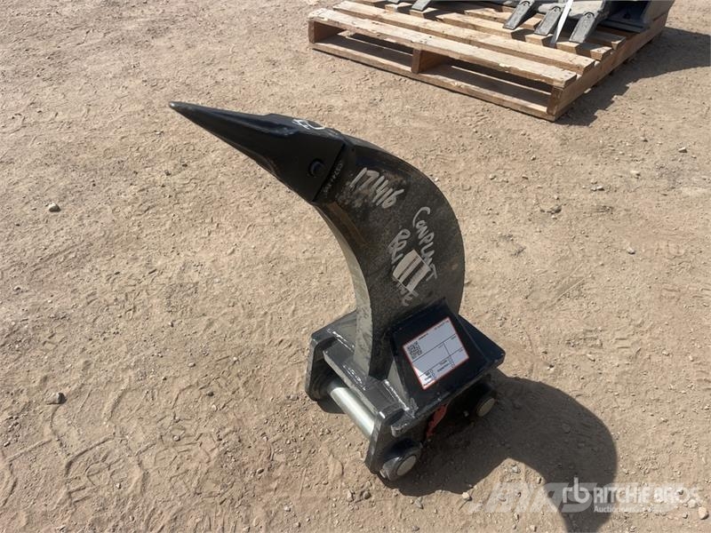 Roo Attachments 700 mm Q/C Excavator Ripper - Fits ZX3 Навесные рыхлители
