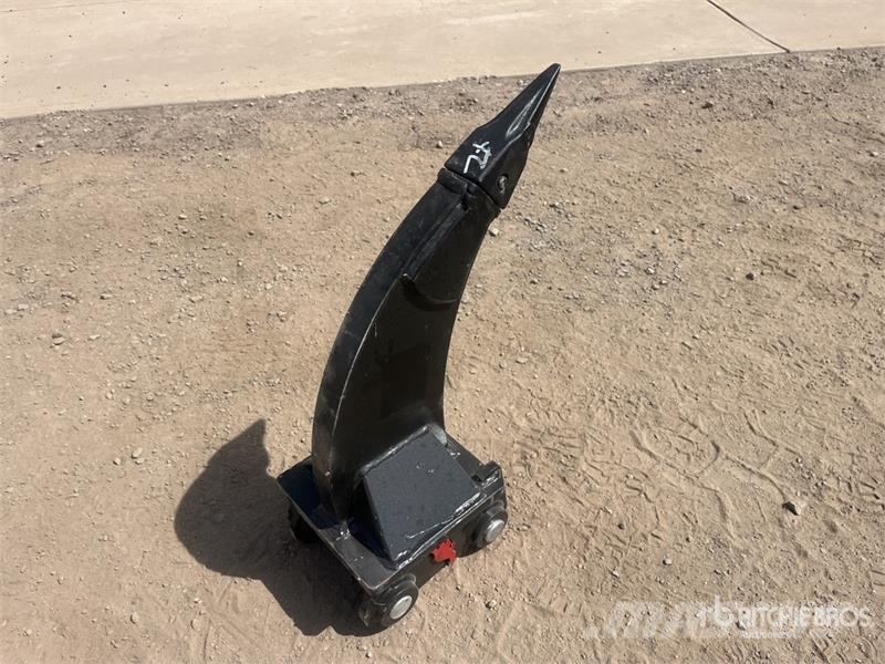 Roo Attachments 700 mm Q/C Excavator Ripper - Fits ZX3 Навесные рыхлители